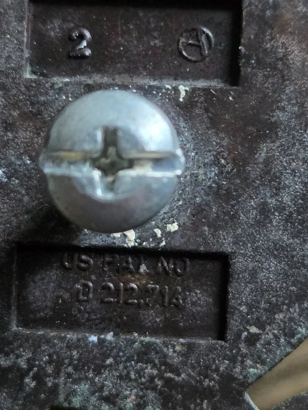 VTG Pair of Brass Finish Cabinet Knobs and Backplates