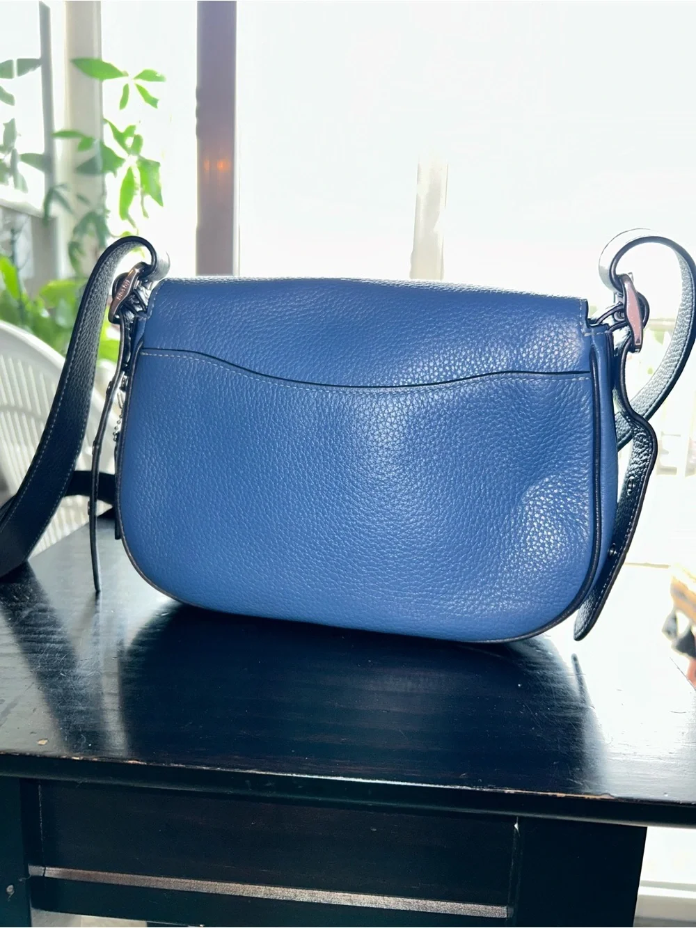 Coach elegant pebbled
