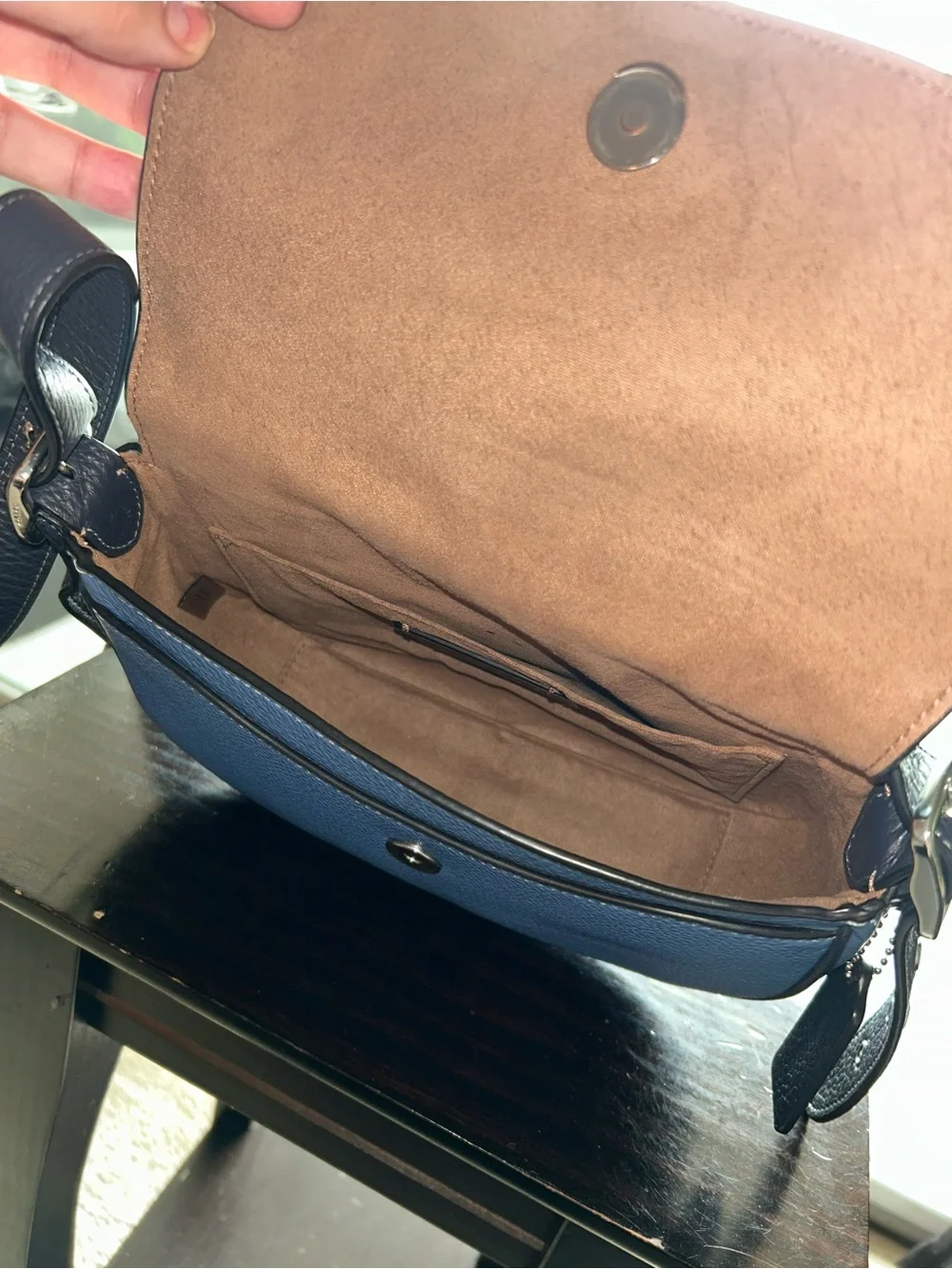 Coach elegant pebbled