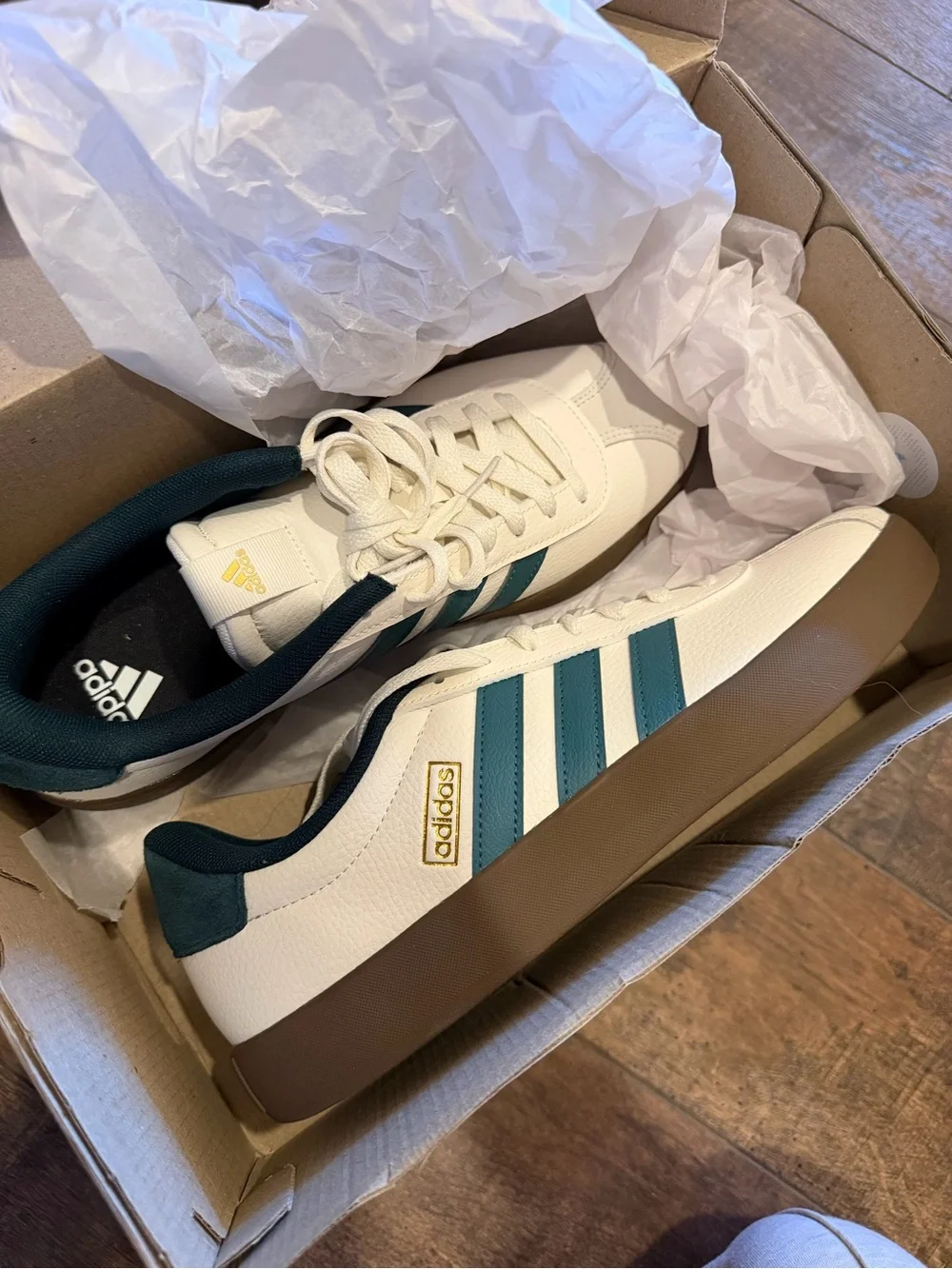adidas classic low