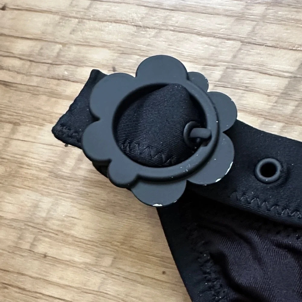 kate spade chic black