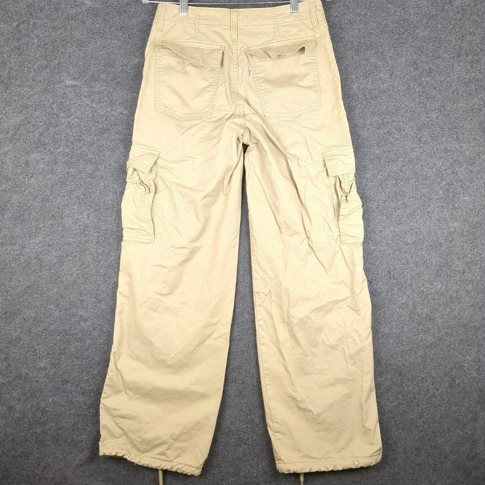 Levis style cargo