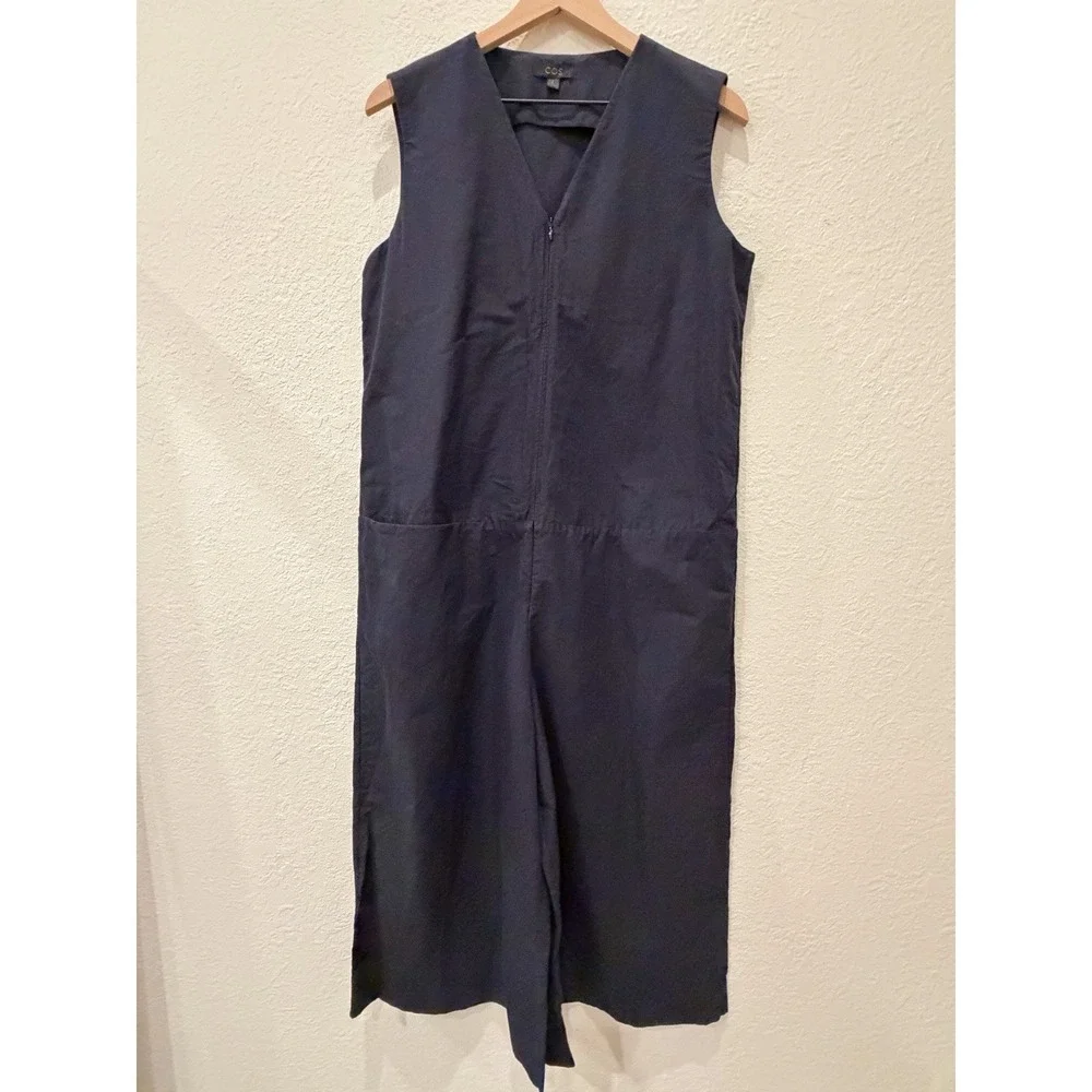 COS sleeveless cropped