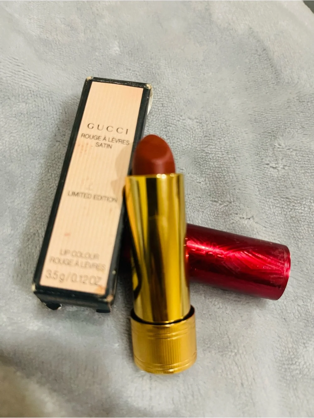 Gucci Satin Lipstick in Red Cap with Gold Case