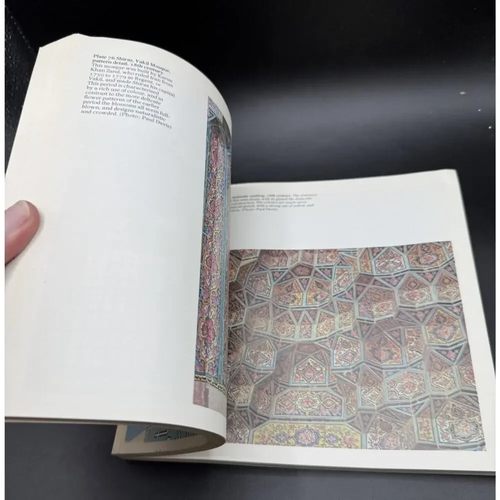 Iran: 2 (Islamic Architecture S.) by Harrow, Leonard Paperback softback EUC