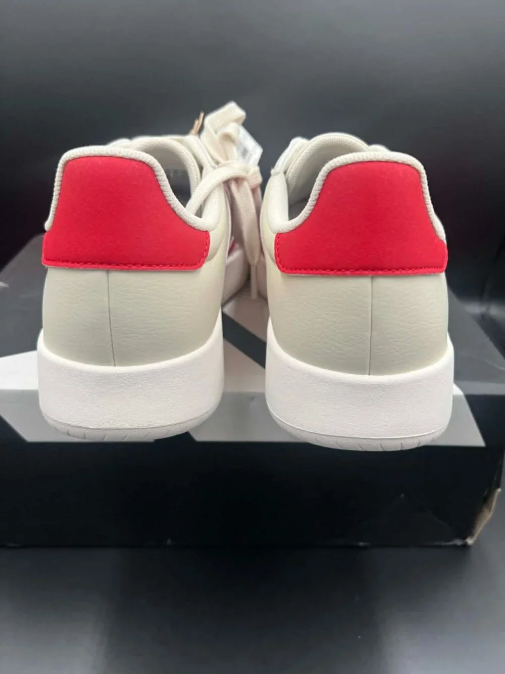 Adidas Barreda Shoe Men 10