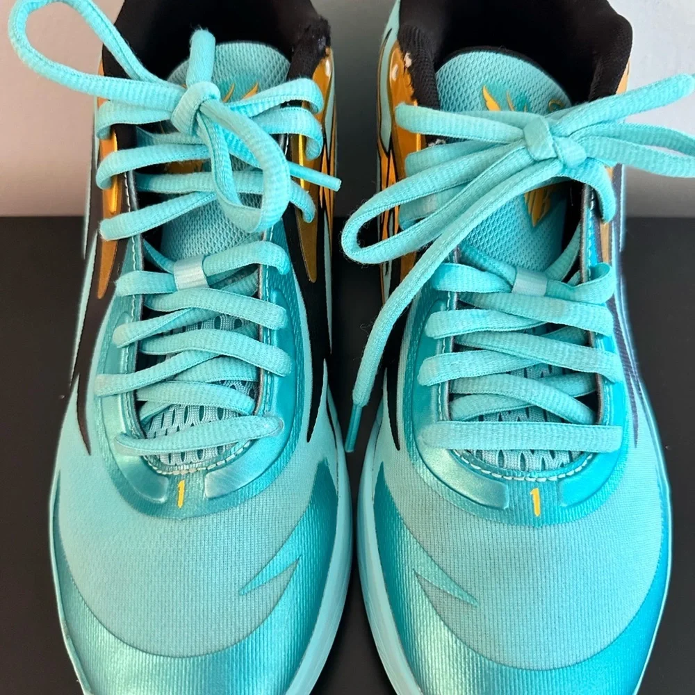 Puma Melo Ball MB.02 Honeycomb Size 7