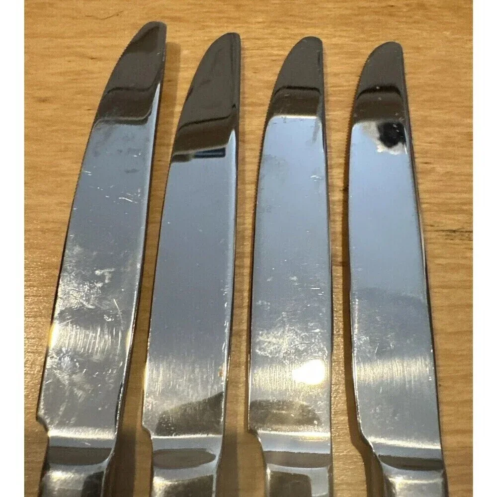 Oneida ILLUMINA   Glossy & Frosted Stripe Stainless Flatware 4 Dinner Knives
