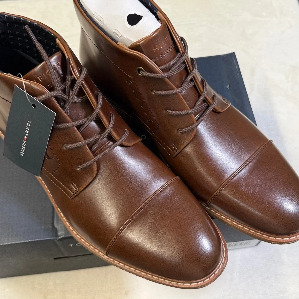 Tommy Hilfiger Men's Rawstin Cap Toe Chukka Boots - Size 10M