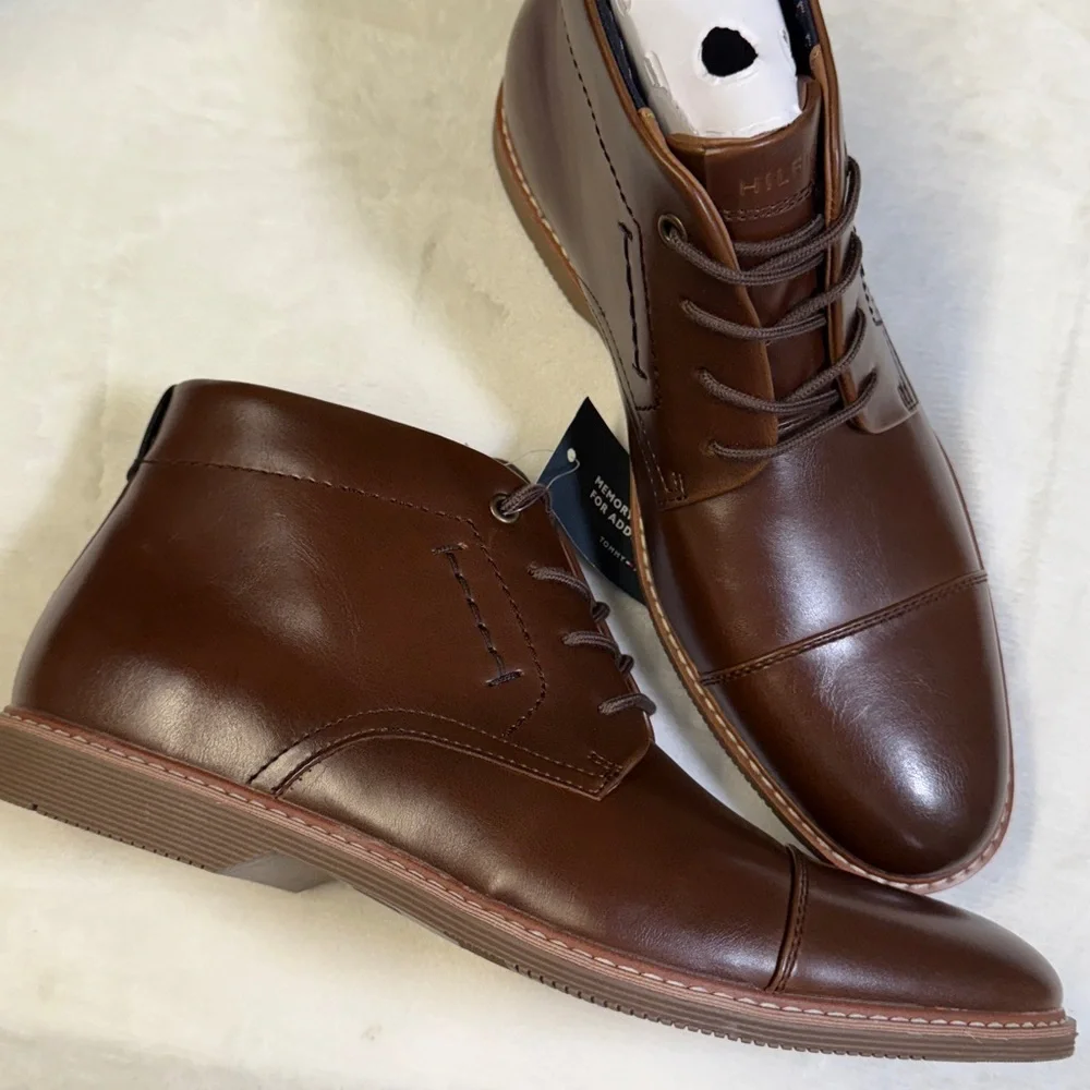Tommy Hilfiger Men's Rawstin Cap Toe Chukka Boots - Size 10M