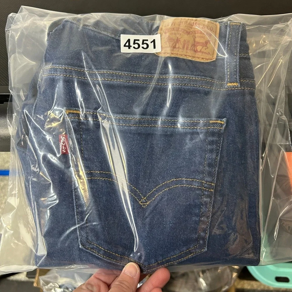 Levis levi jeans
