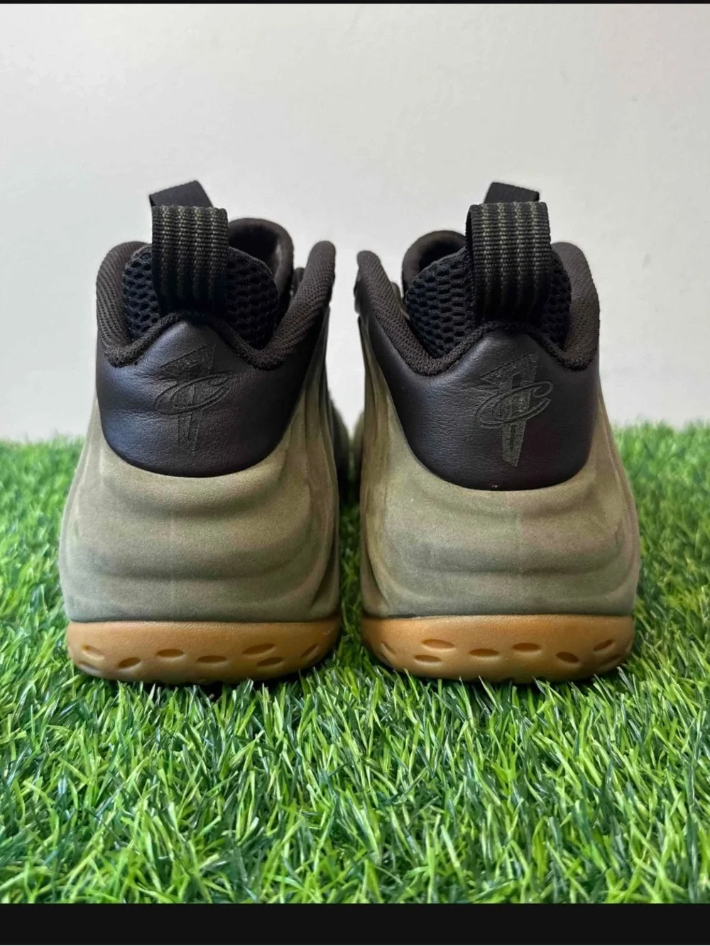 Nike Air Foamposite One Premium PRM Olive Green Gum
