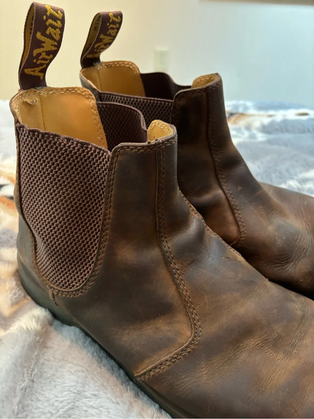 Dr. Martens classic slip