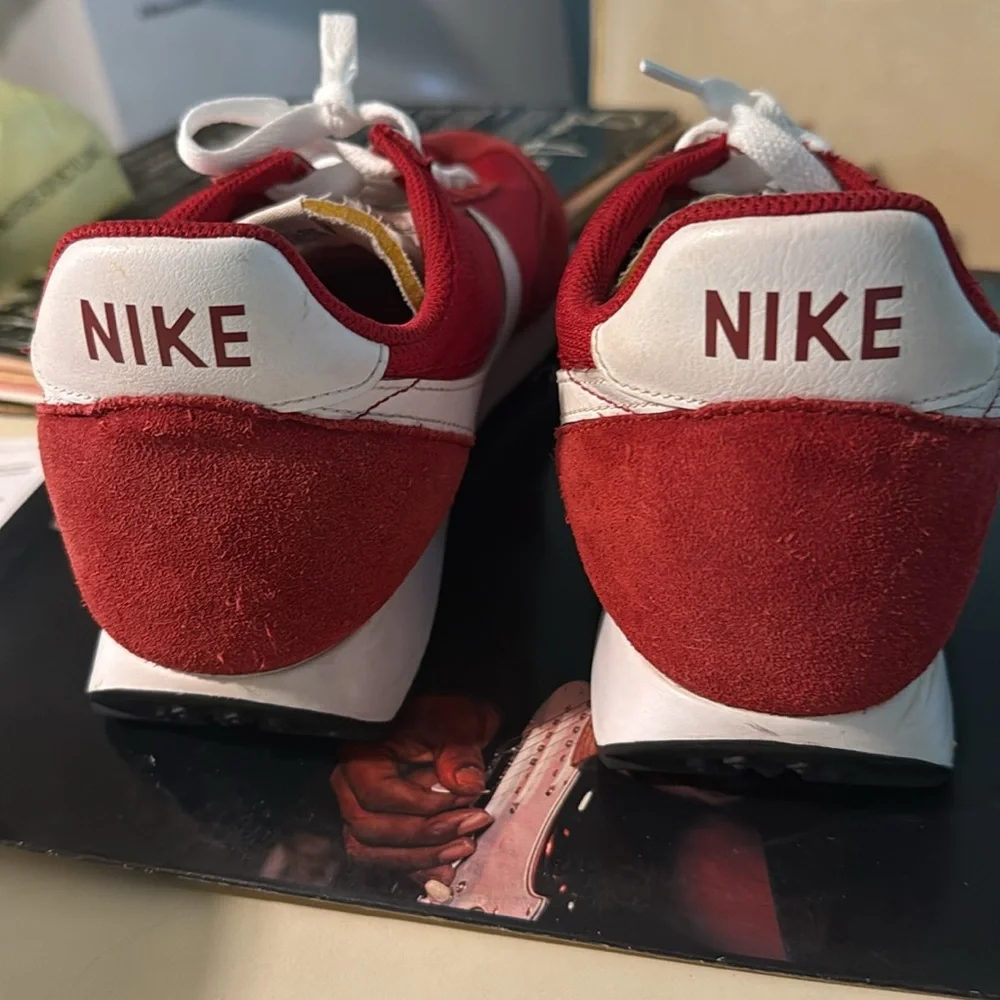 Nike Gym Red red sz released