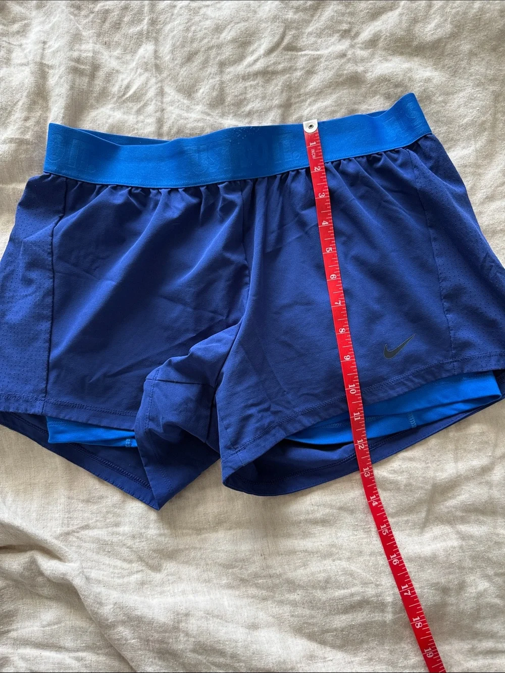 Nike flaw b4 waistband