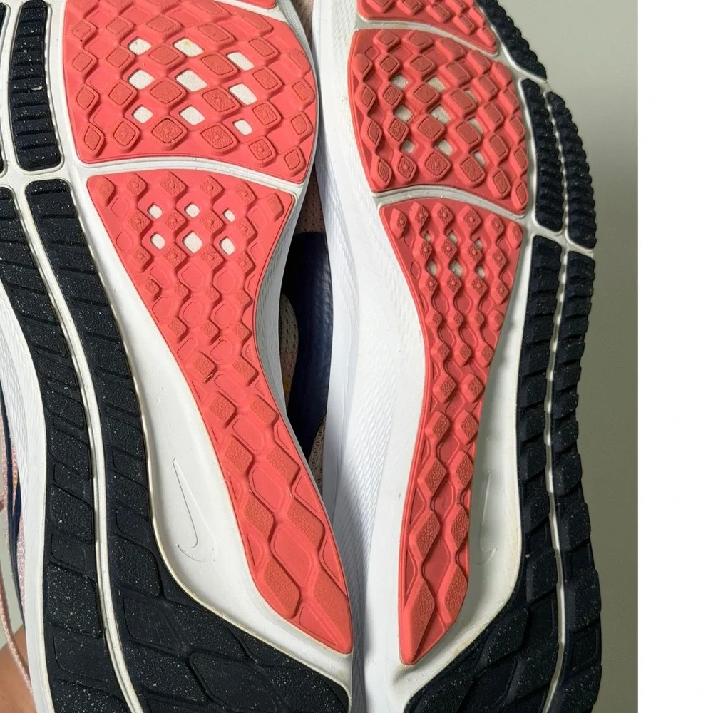 Nike foam discoloration gym