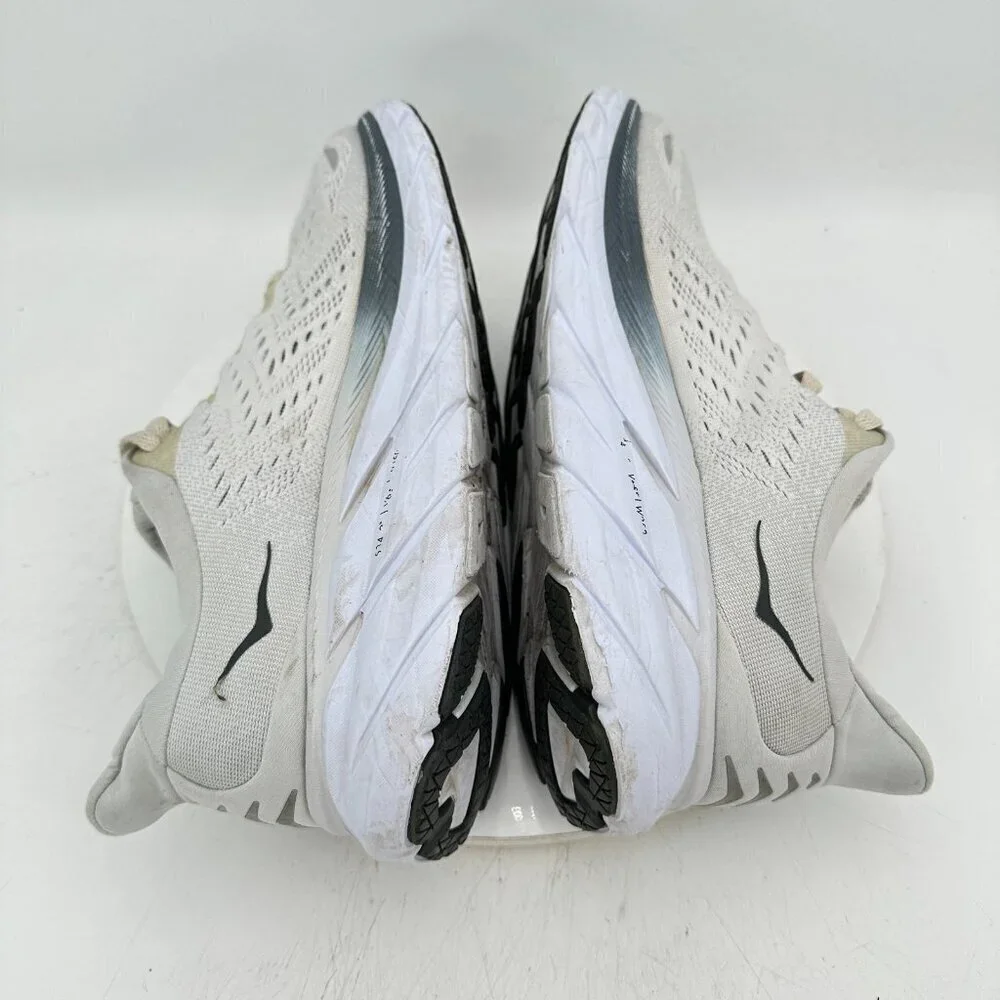Hoka One One hoka one