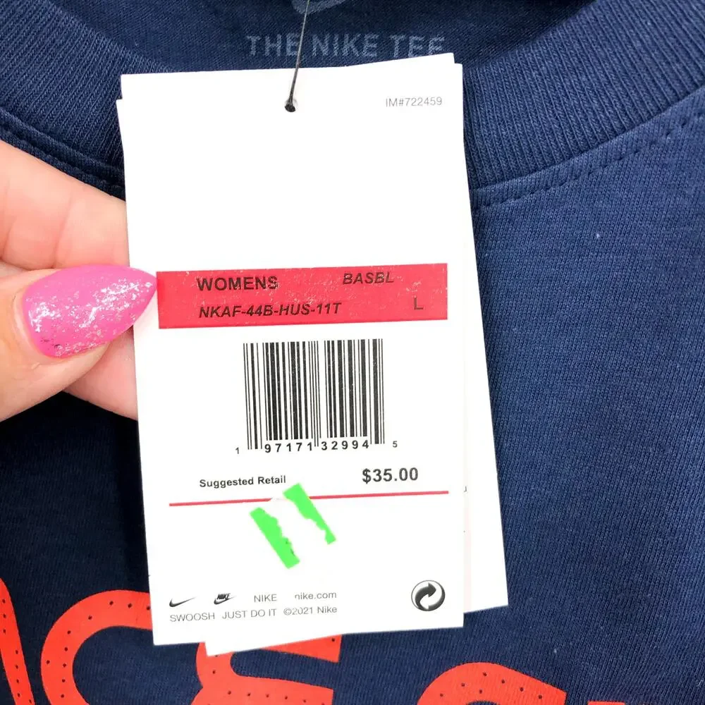 Nike committed tee