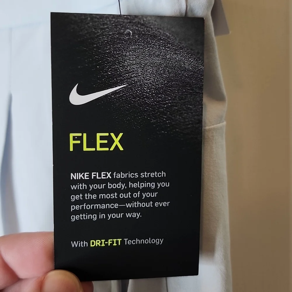 NWT Nike Flex Ace 7