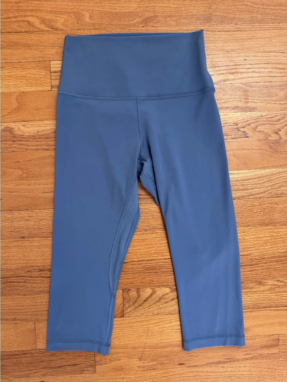 Lululemon Align High Rise Crop 17” Pant Women’s 4 Periwinkle Travel Outdoor
