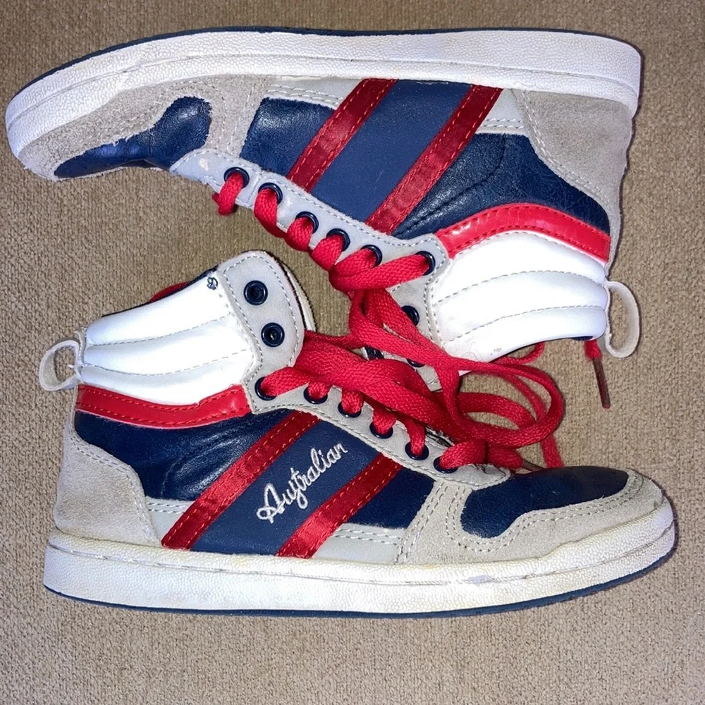 AUSTRALIAN Kids Suede High Top Basketball Shoes/Sneakers Size 13.5