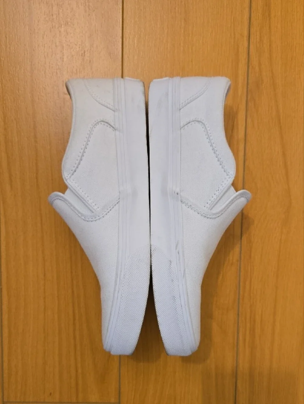 Vans White Slip-On Sneakers Juniors Size 5.5