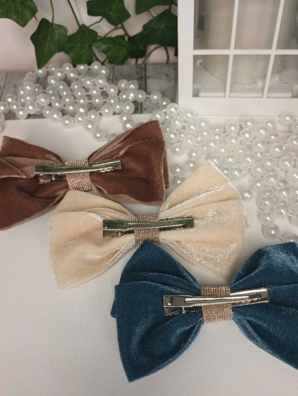Velvet Bow Set -  Hair Bows With Rhinestone Details/ Set Of 3🎀✨