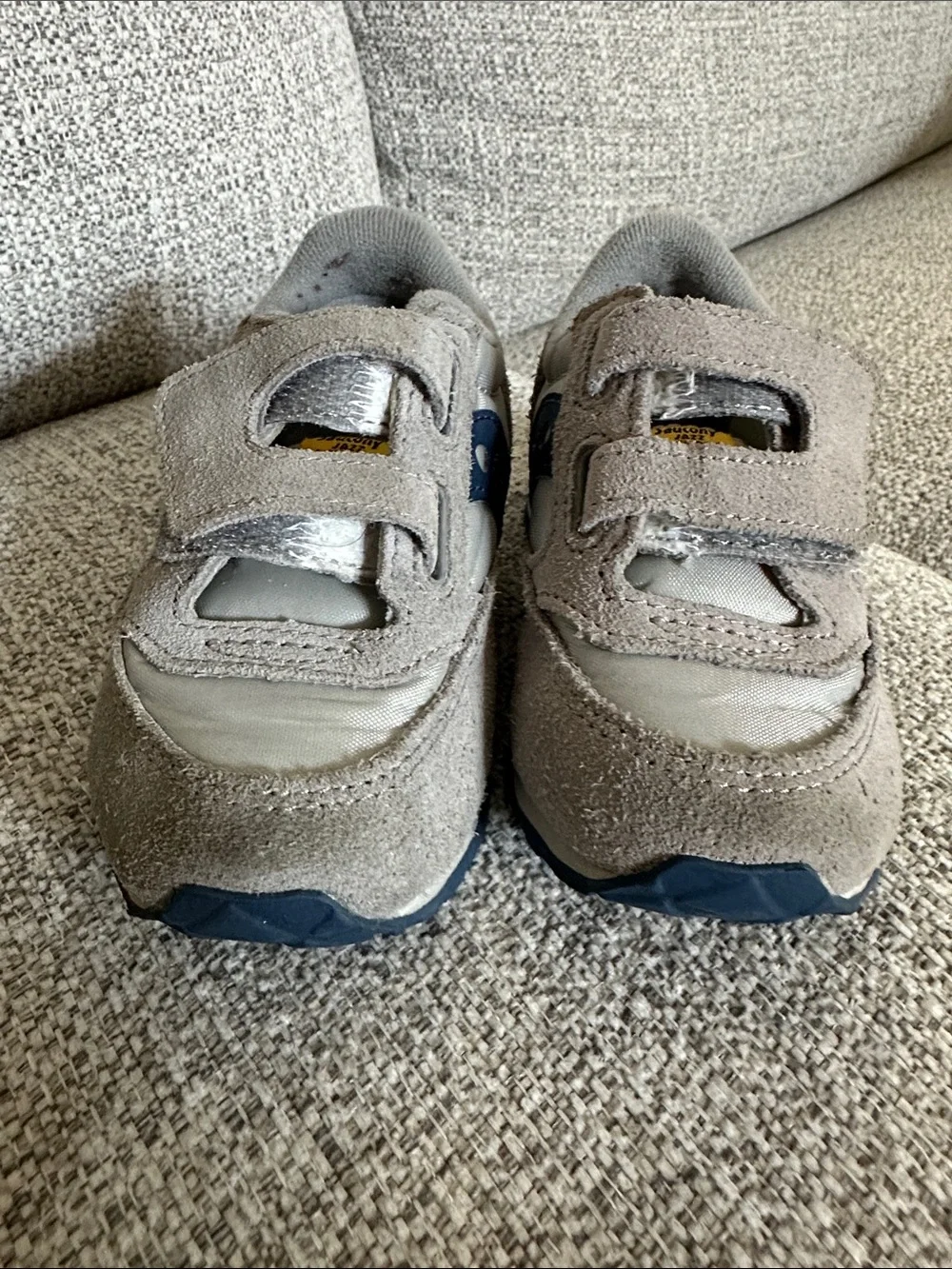 Saucony gently used