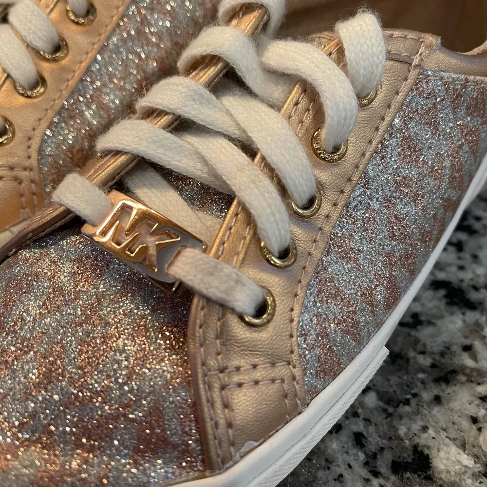 Michael Kors size 13