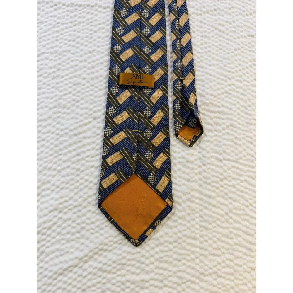 XMI signature woven