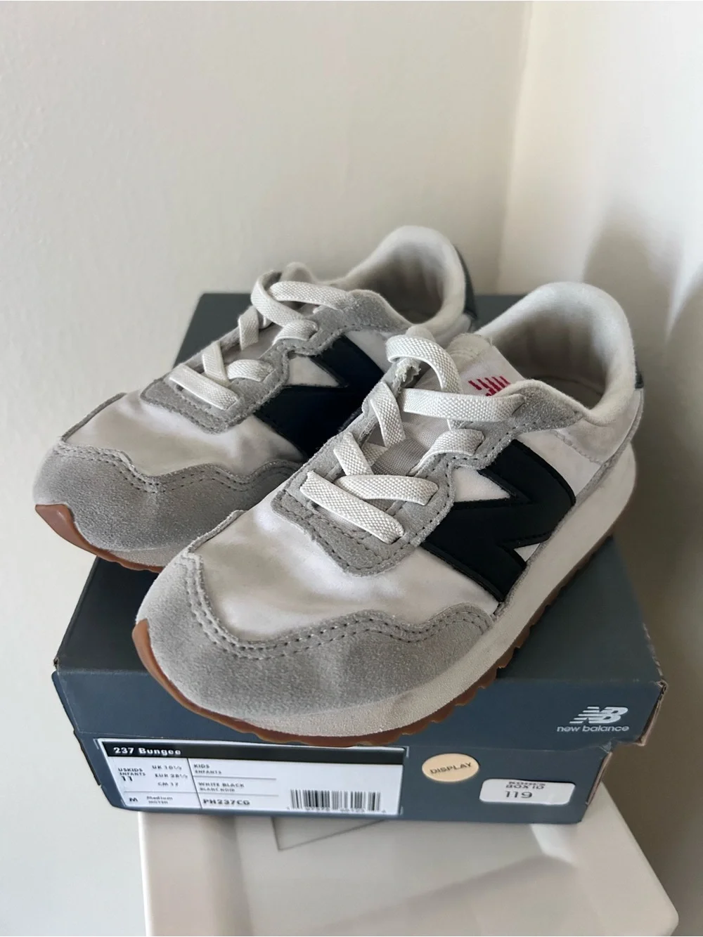 New Balance Kids 237 Sneakers - White & Black