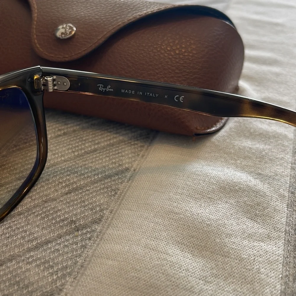 Ray-Ban rb 4181