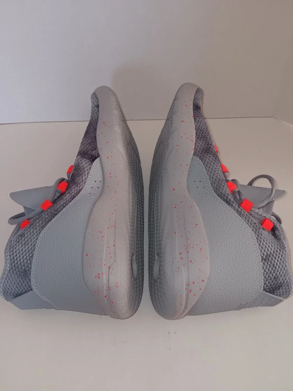 Nike that hole includes