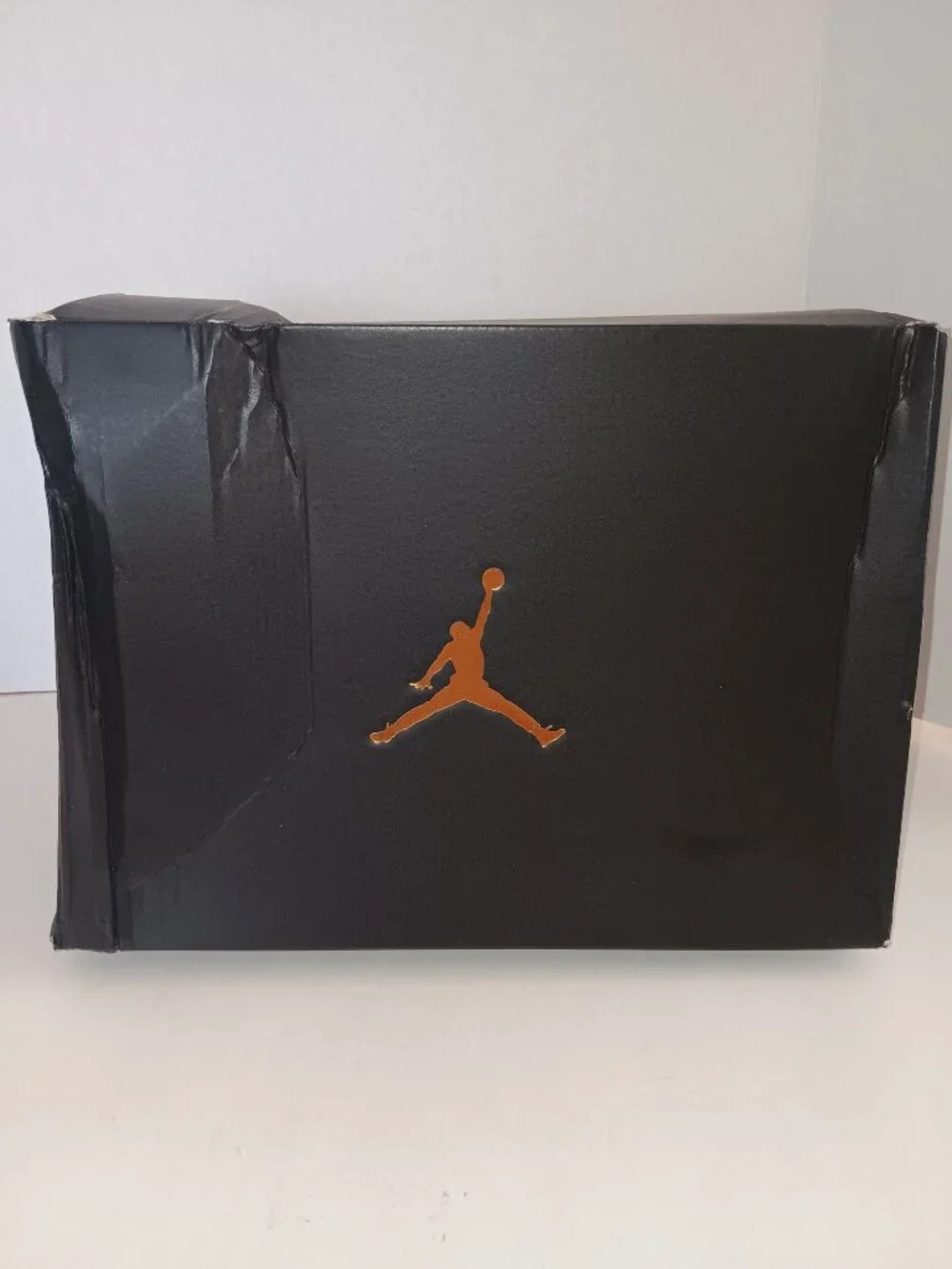 Nike brand off streamlined