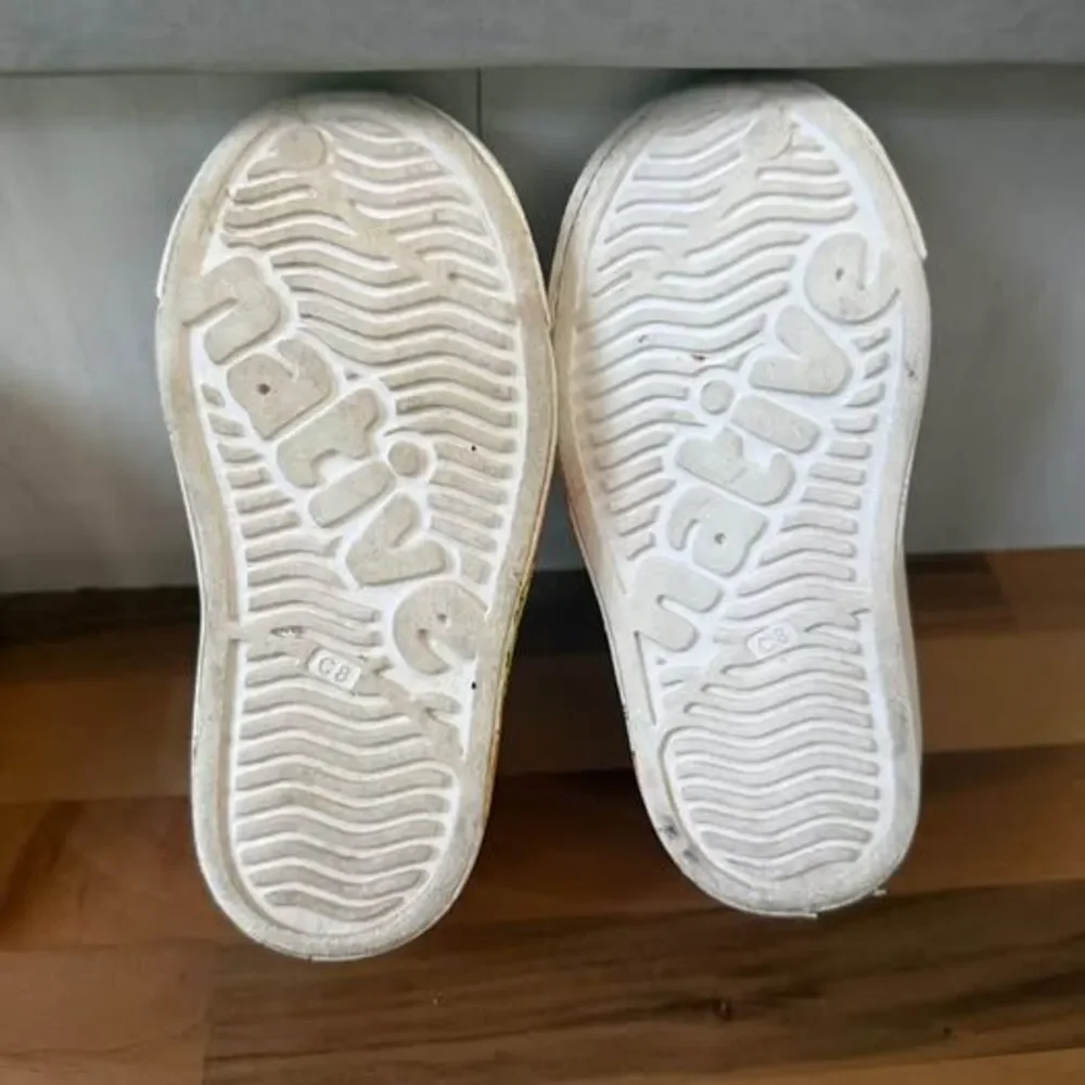 Native Shoes excellent