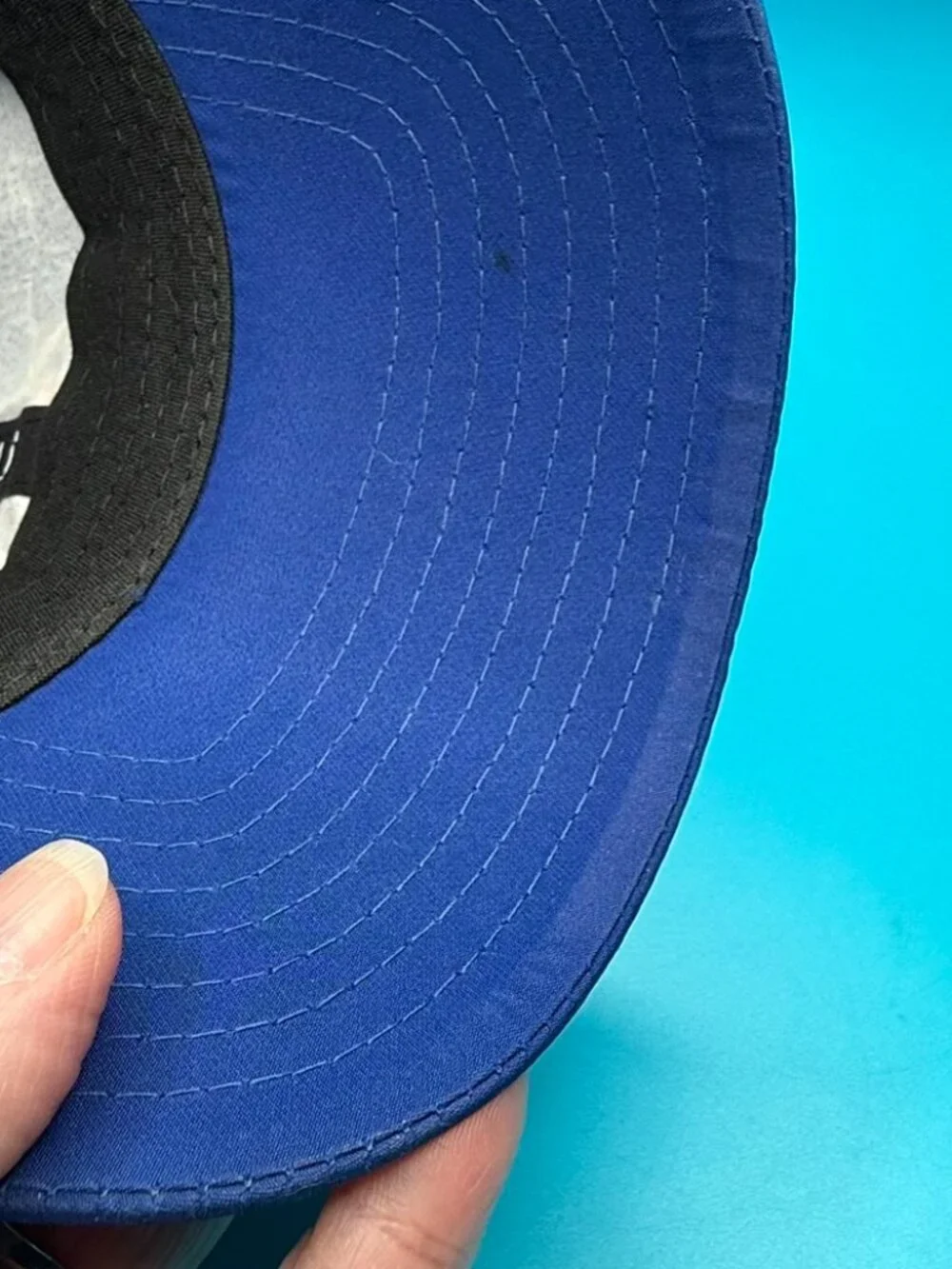 Chicago Cubs Women’s Blue Logo 9Twenty New Era Strapback Baseball Hat Cap MLB