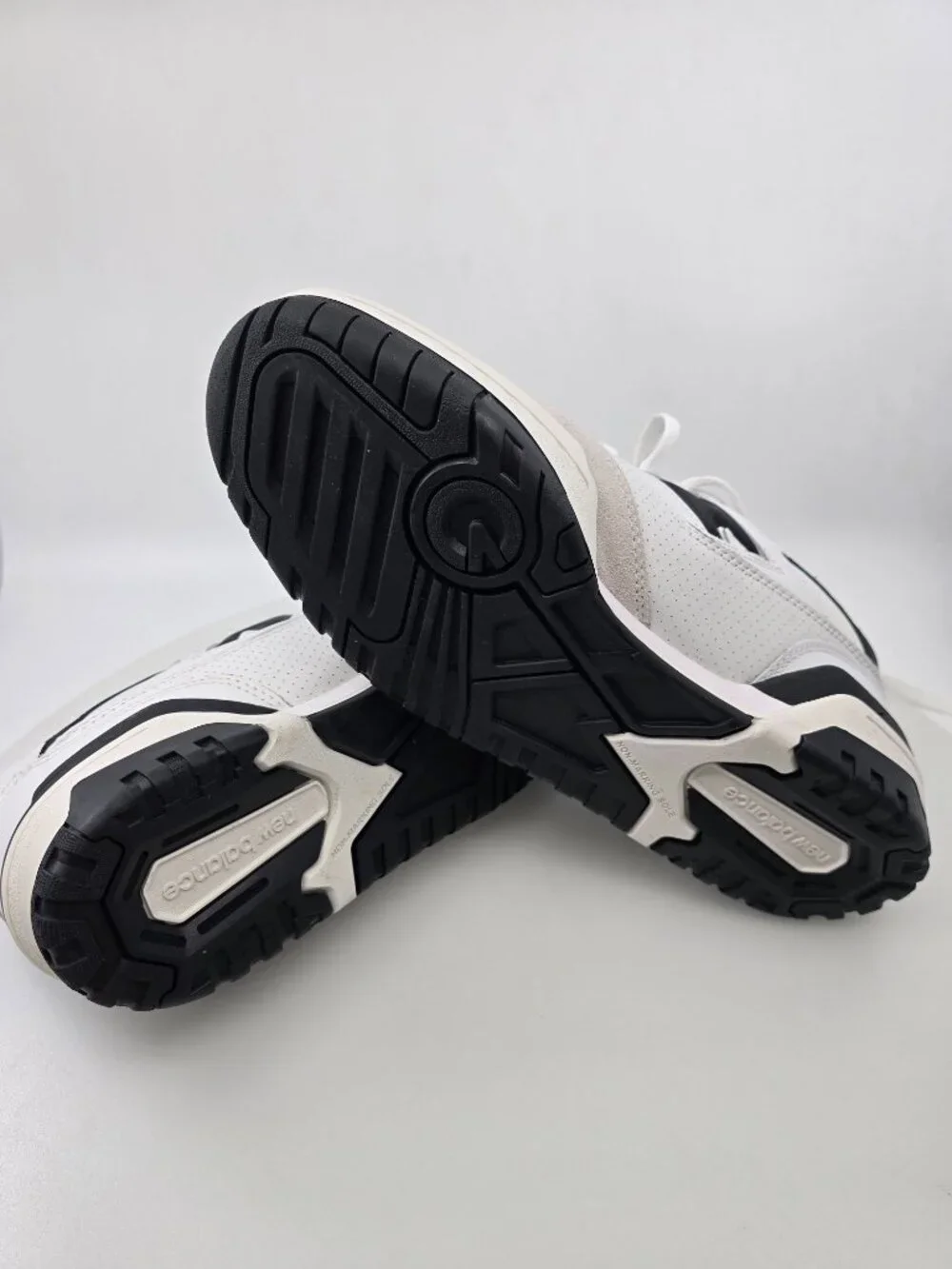 New Balance size 550 bb550lm1