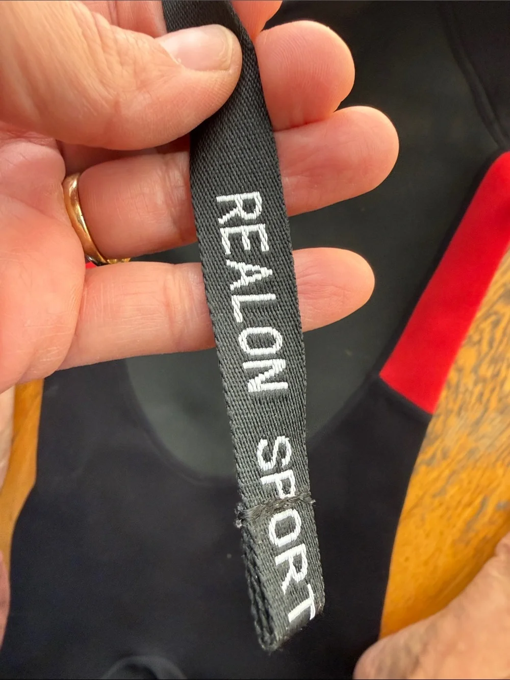 Realon wetsuit made