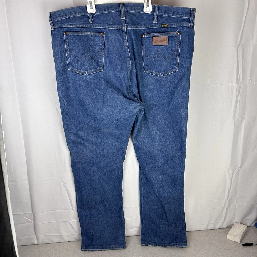 Vintage Wrangler Jeans Men's Size 46x30‎ (tag 48X30) Made USA