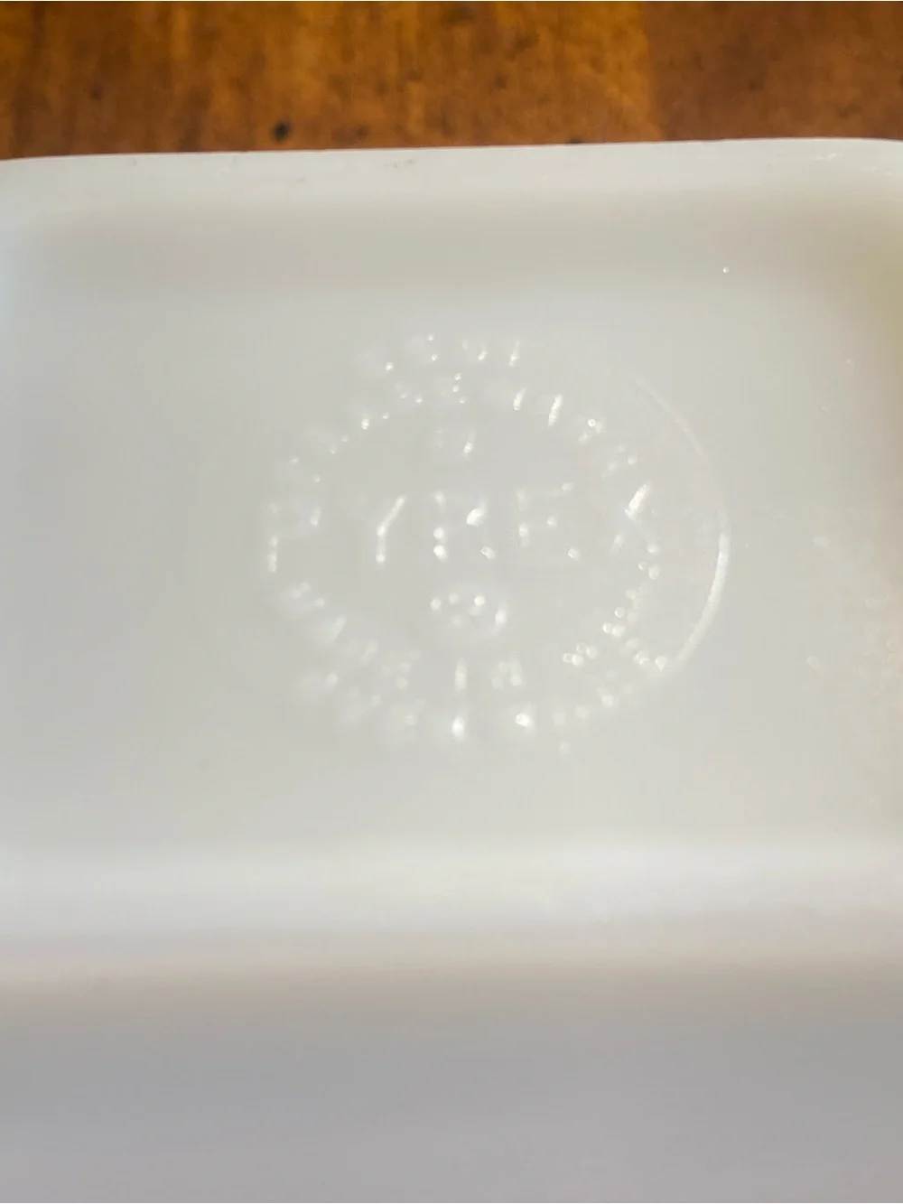 Pyrex Pink Gooseberry 501 Fridge Box