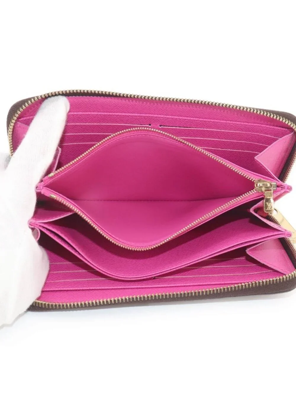 Louis Vuitton materials 260 coated
