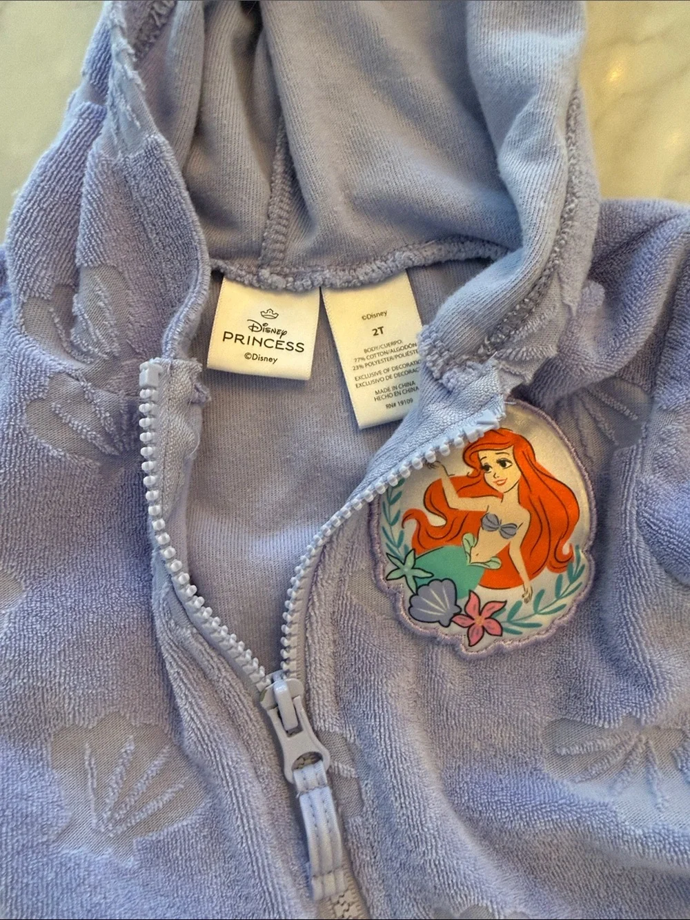 Disney full pristine zip