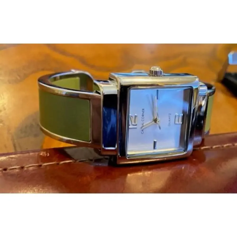 Casual Corner women silver
