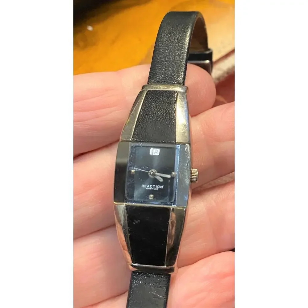 Kenneth Cole Reaction cole silver