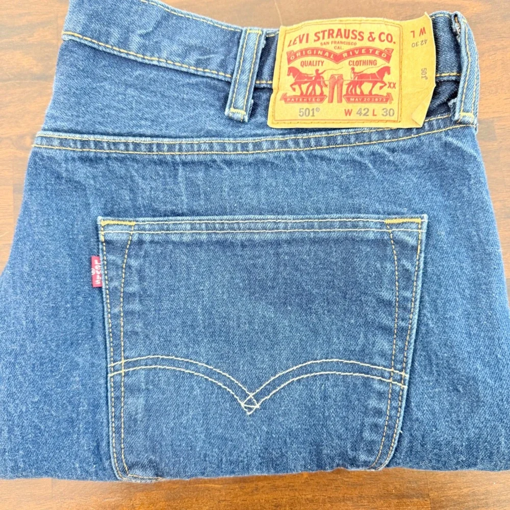 Levis hardware authentic origin