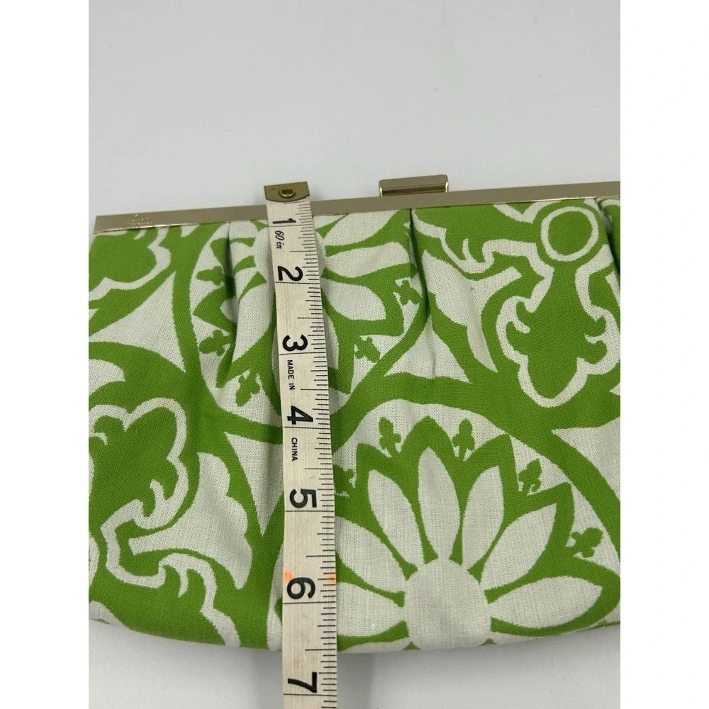 Vintage Lilly Pulitzer Clutch green & white floral print gold-tone metal frame