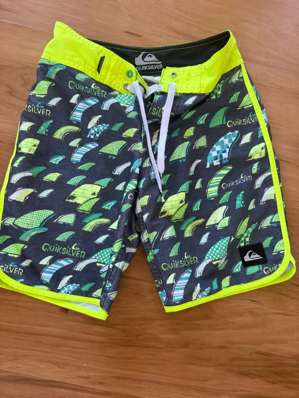 Quiksilver Neon Yellow & Teal Surf Fin Print Board Shorts