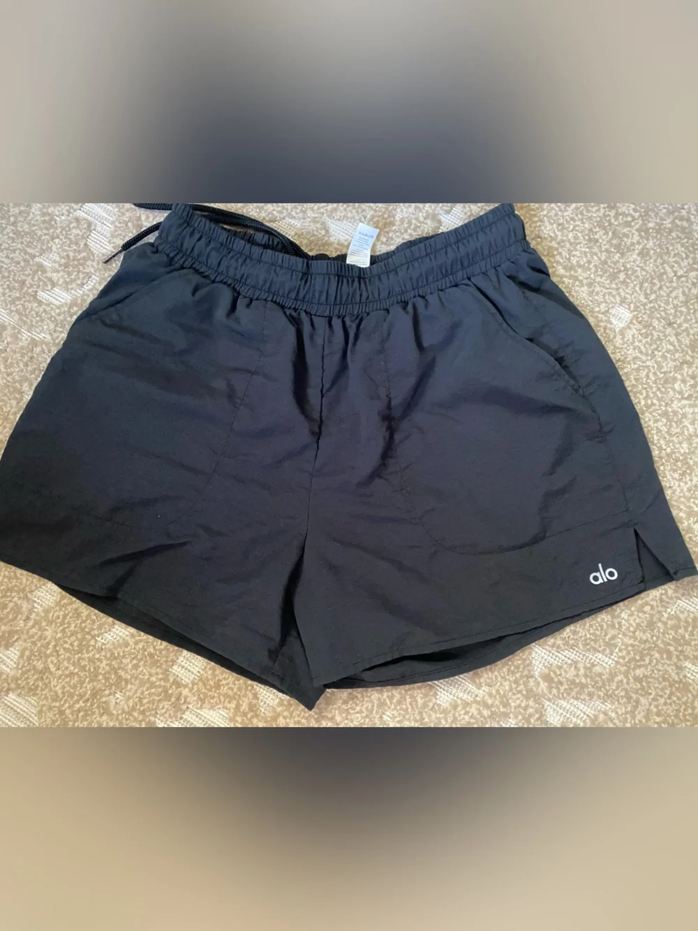 ALO Yoga lightweight athletic
