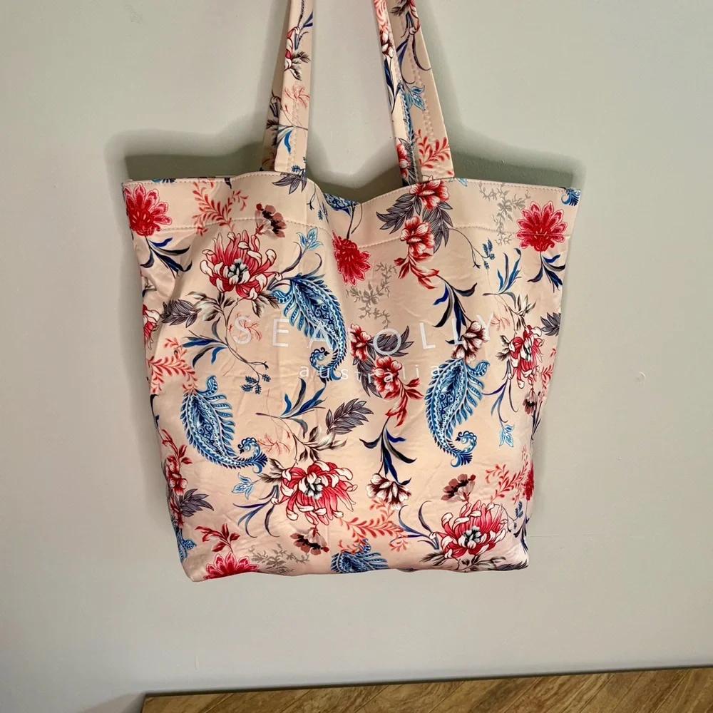 Seafolly Australia Women’s Large Pink Tote Bag Blue Red Floral Pattern butter