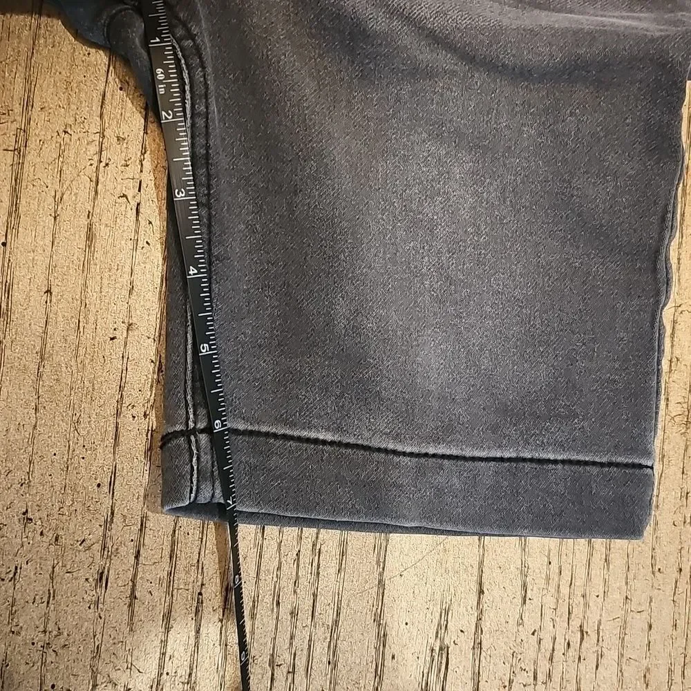 Epic Threads wear threads